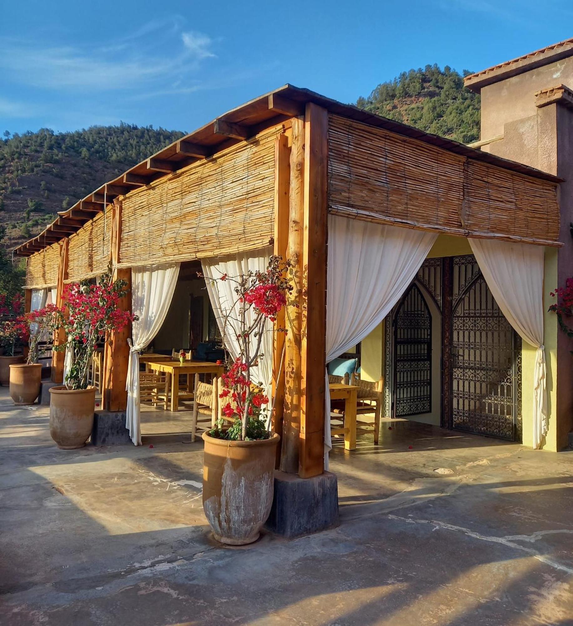Ourika Timalizene Le Jardin Des Delices Hotel Tamezindert Exterior photo